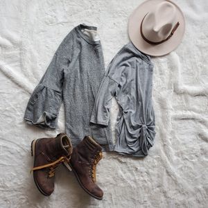 Current/Elliot Bundle of Two Women's Gray Tops